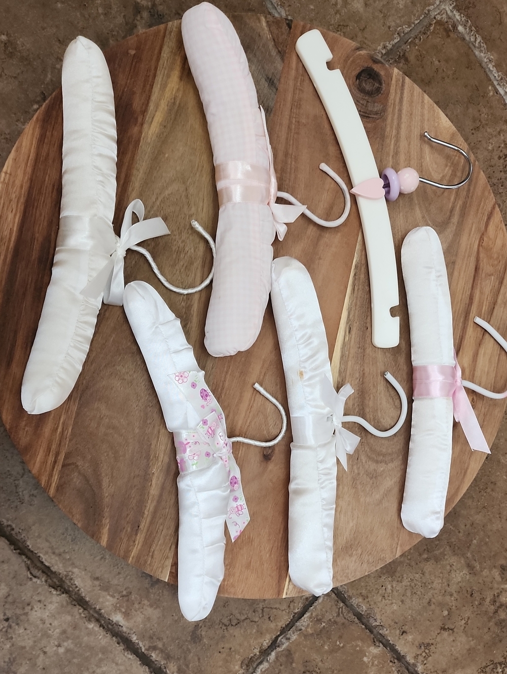 ✨ VTG Lot of 6 Hangers - Padded Satin & Contoured White ✨